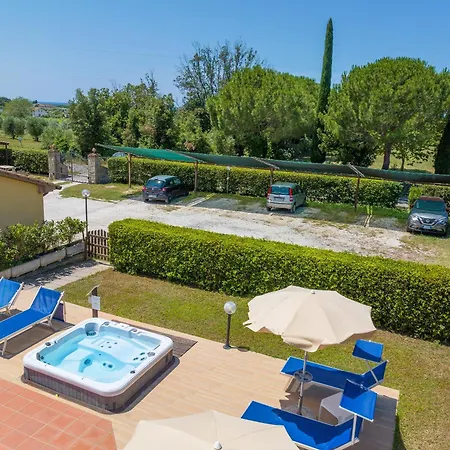 Il Pino - Tiglio Farm stay *