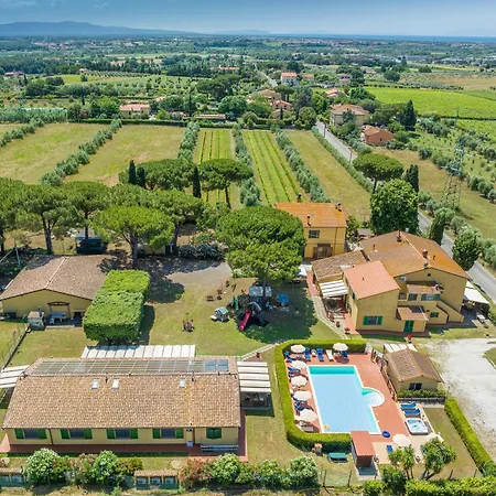 Il Pino - Tiglio Farmház *